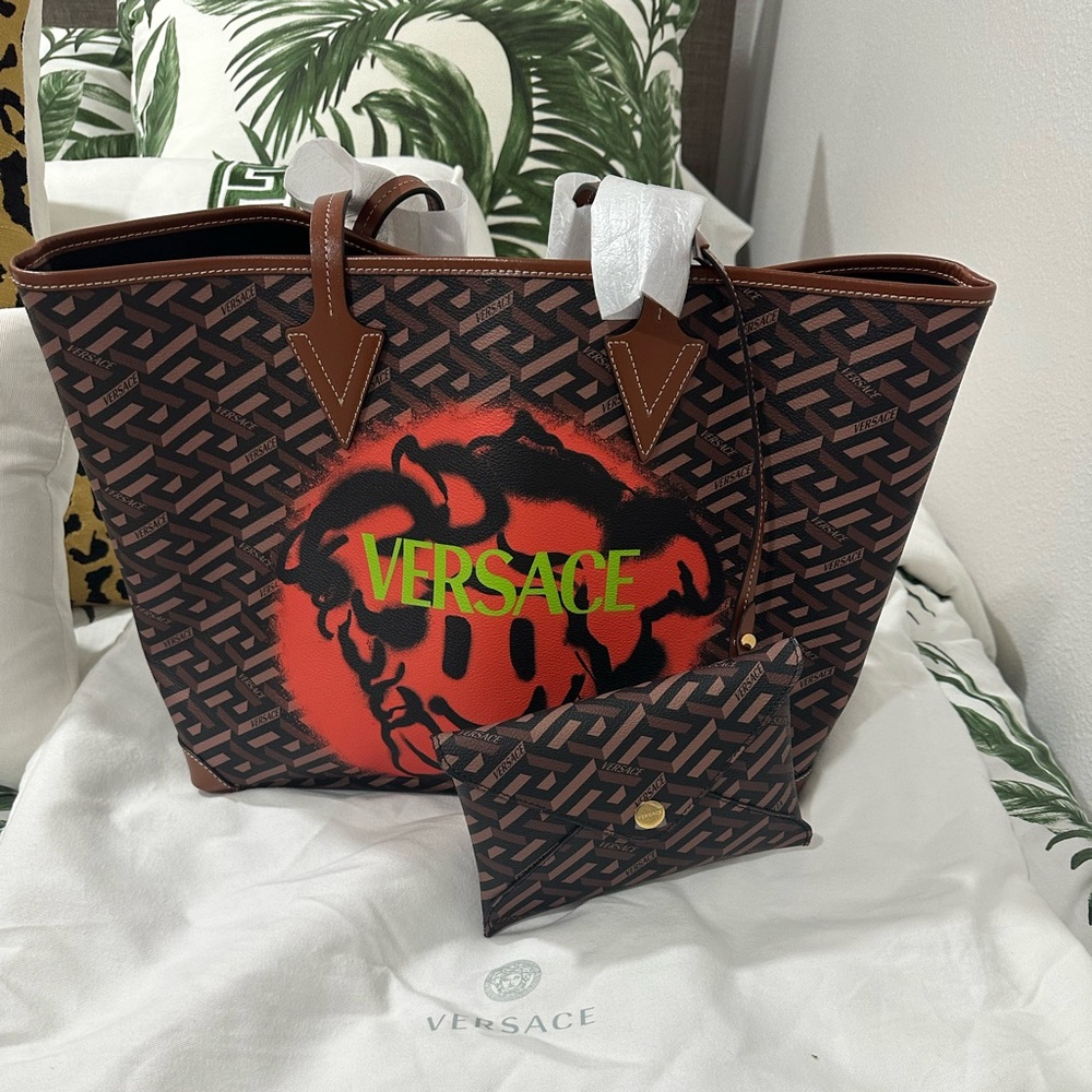 Versace Medusa smiley tote bag - Picture 2 of 2